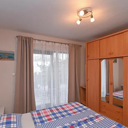 Gogo Apartment *